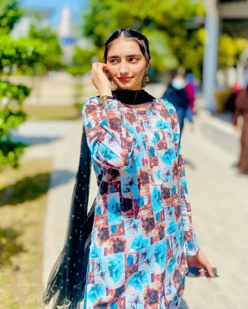 Nadia Khan